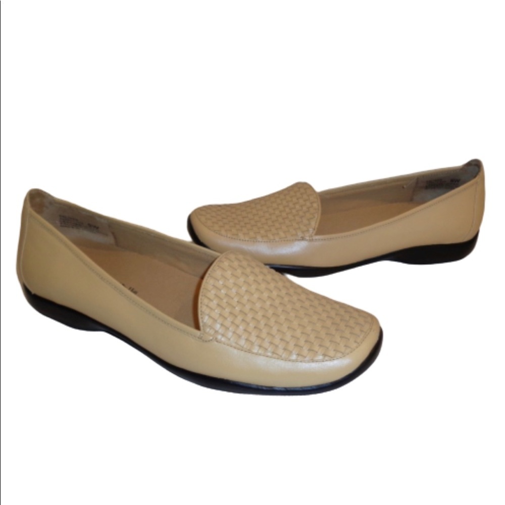 Bellini BELINDA womens tan leather loafers size 7.5